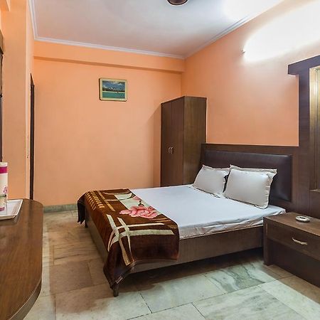 Hotel Sahara International Deluxe à New Delhi Extérieur photo